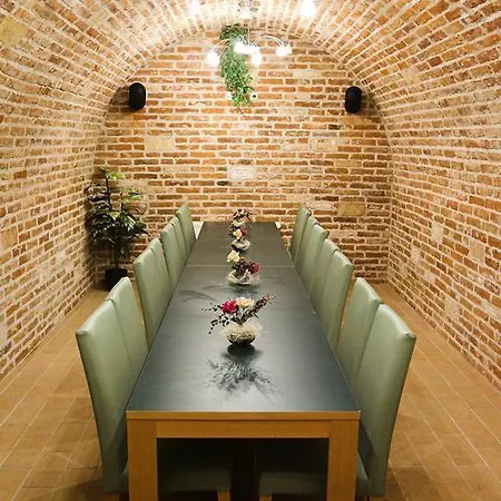 מלון Voelgyikut Haz