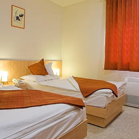 Hotel Voelgyikut Haz